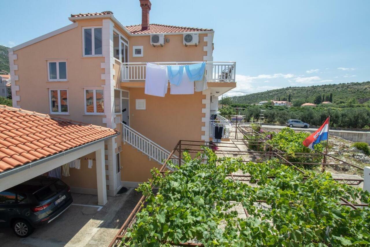 Apartmani Niki Zvekovica Cavtat Exteriör bild